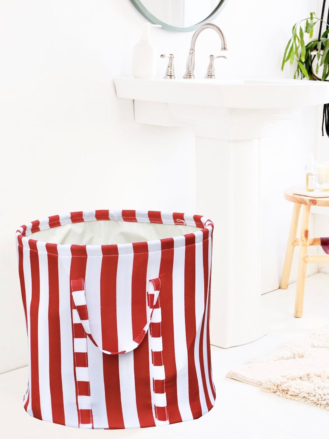 

My Gift Booth Kids Red & White Striped Cotton Organiser With Side Handle