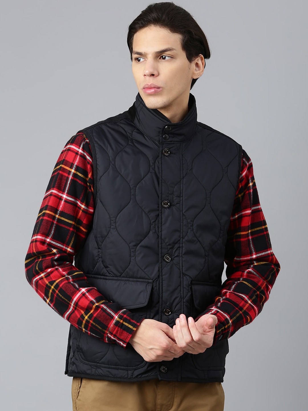 

Woods Men Polyester Quilted Jacket, Black