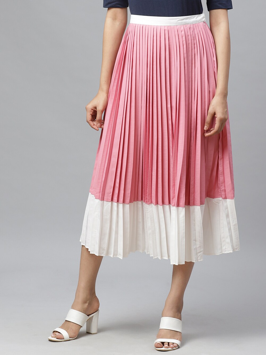 

Ives Colourblocked Accordion Pleated Midi Skirts, Pink
