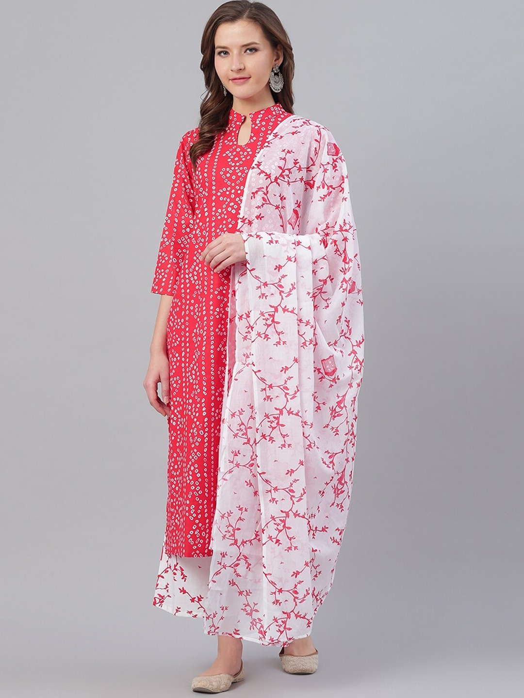 

Ives Bandhani Printed Kurta with Palazzos & With Dupatta, Red