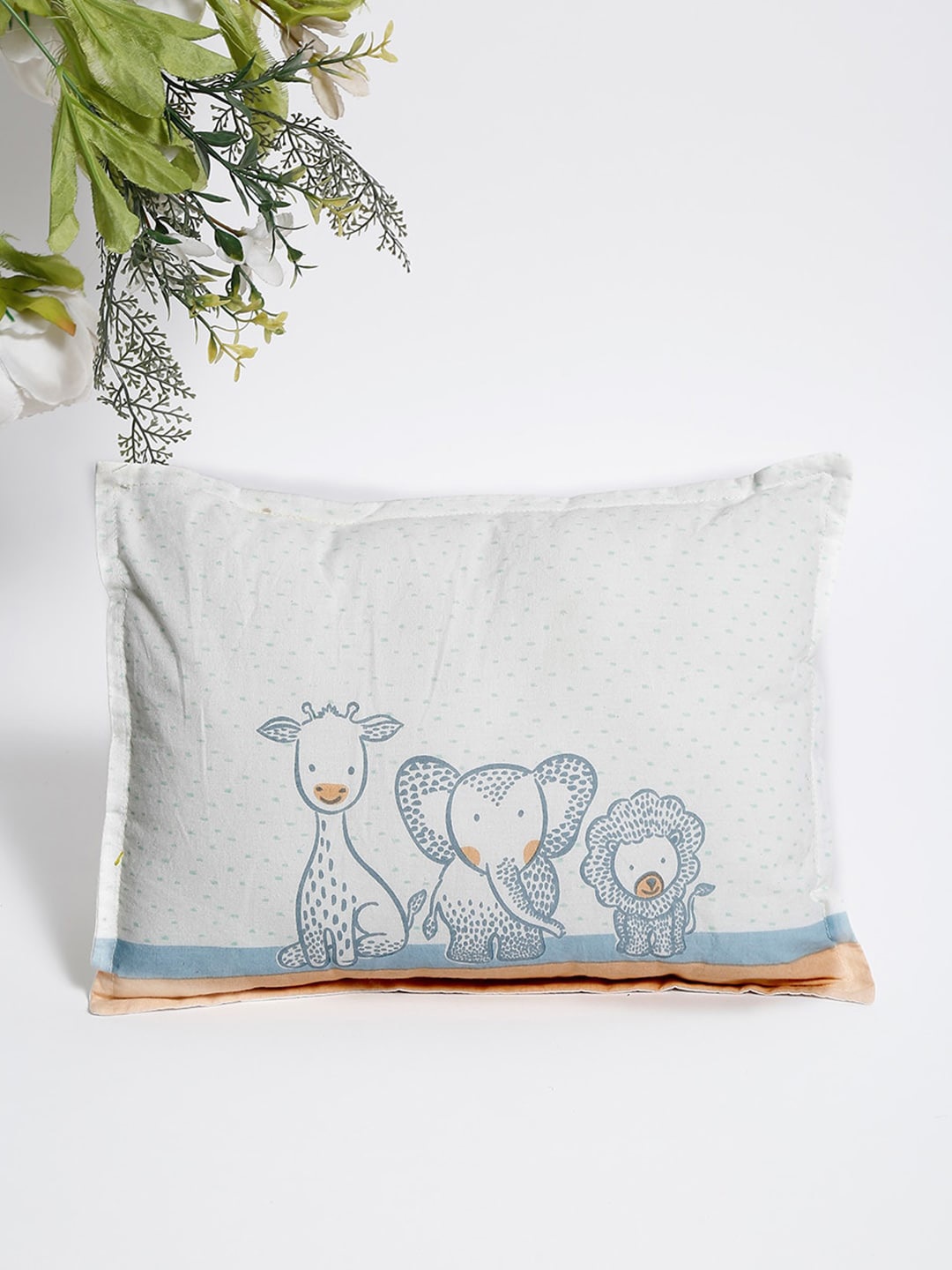 

Fabindia Aangan White Printed Cotton Cushion