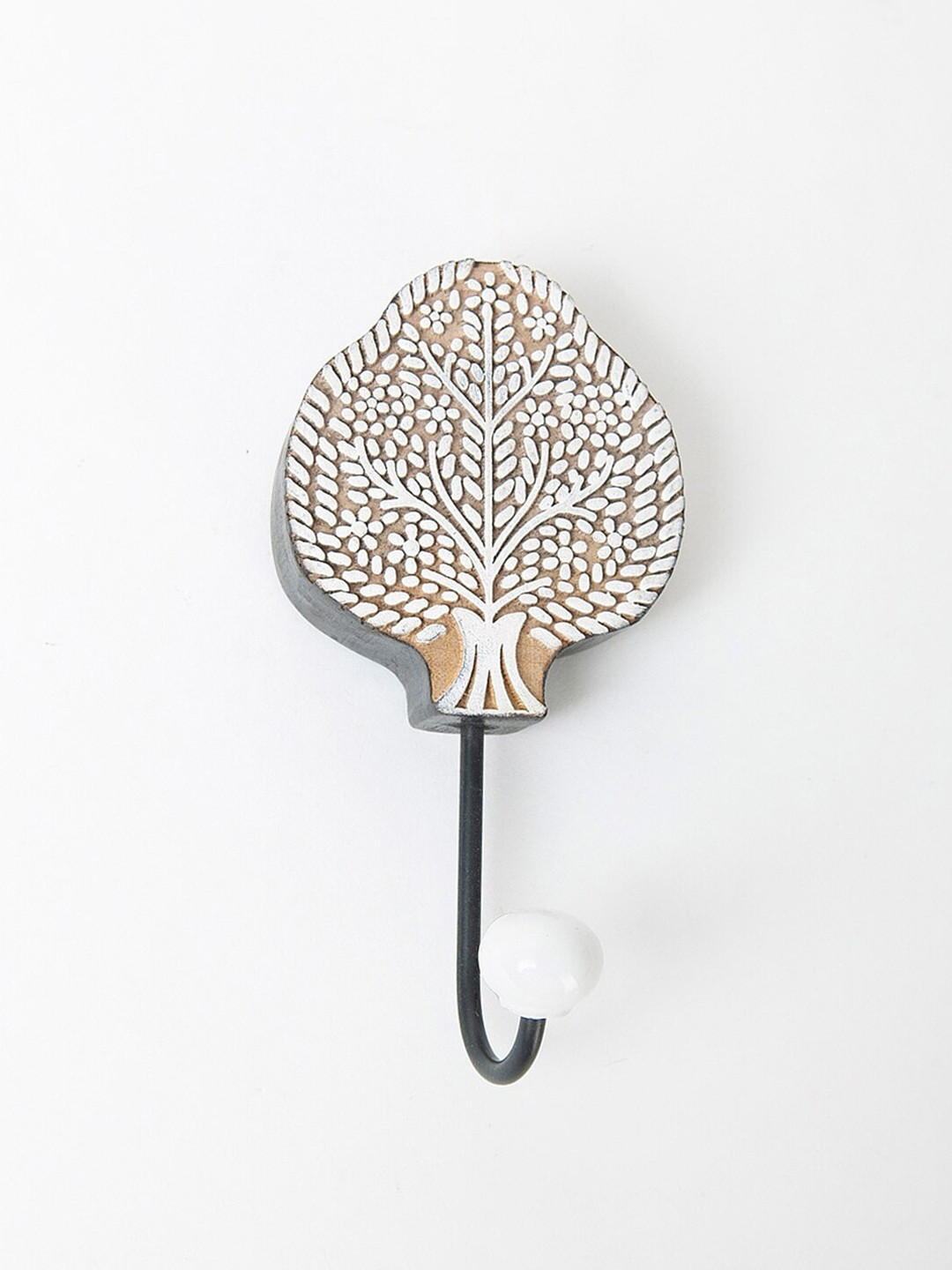 

Fabindia White Textured Afra Single Hook Peg Hanging Wall Decor