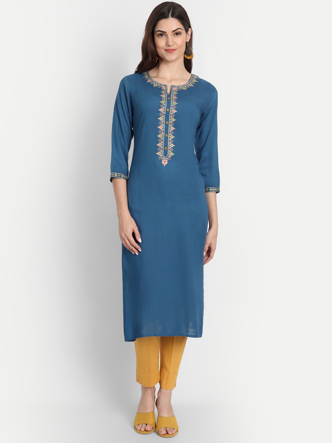 

fabGLOBAL Yoke Design Thread Work Kurta, Blue