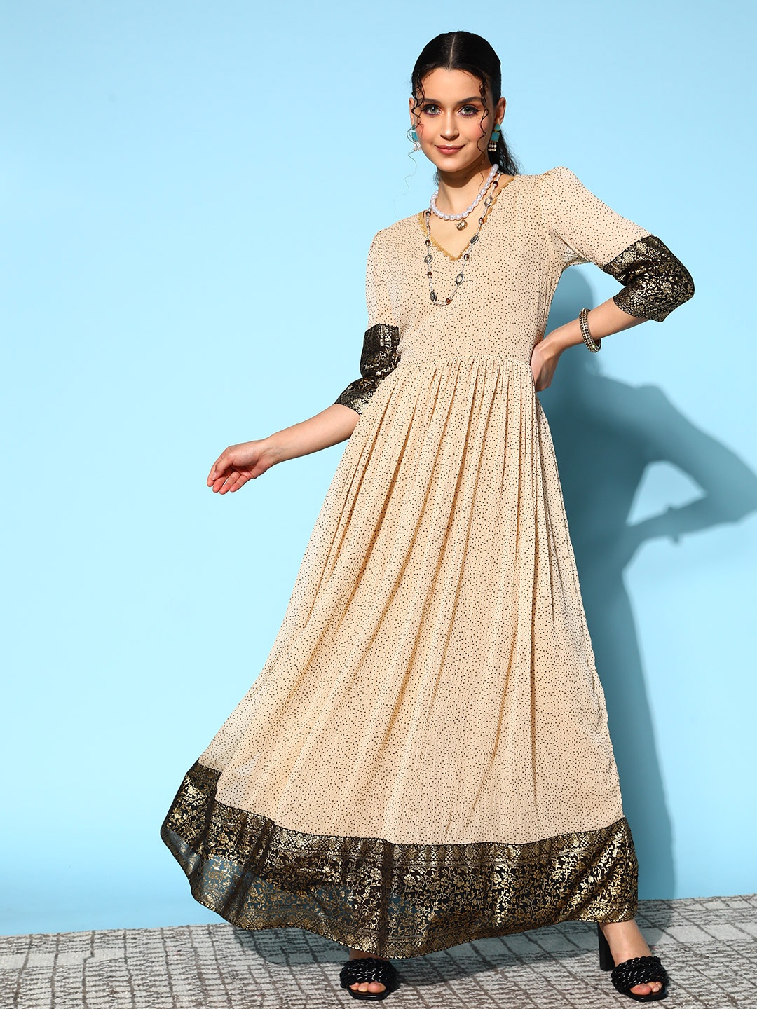 

Ahalyaa Women Cream-coloured & Bronze Printed Gotta Patti Chiffon Ethnic Dress