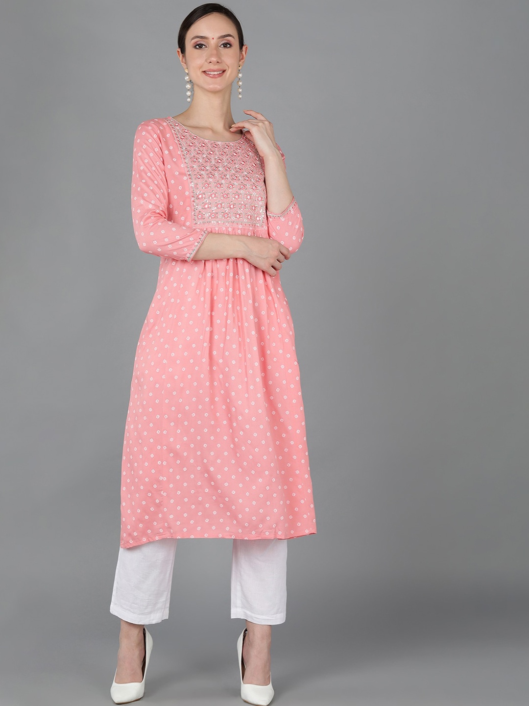 

AHIKA Yoke Design Mirror Work Floral Chanderi Silk Kurta, Pink