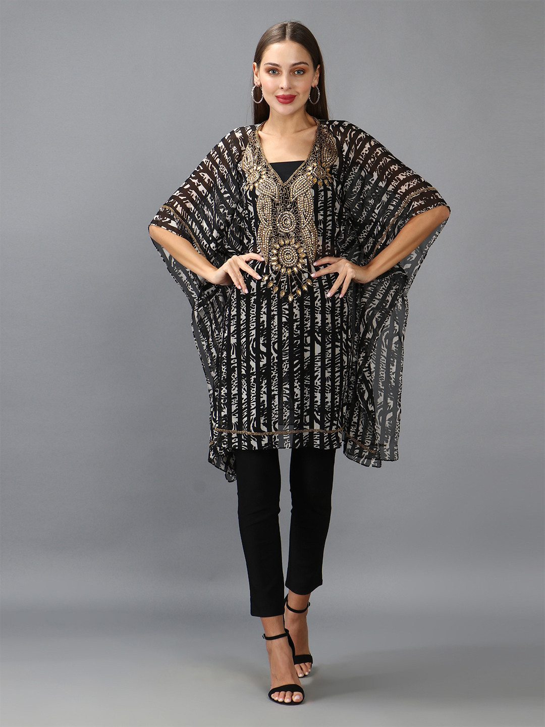 

DEBONATELLA Women Printed Flared Sleeves Georgette Kaftan Kurta, Black