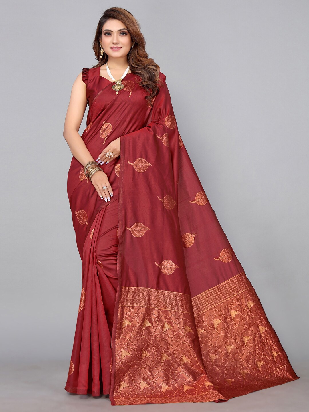 

Mitera Ethnic Motifs Zari Banarasi Saree, Maroon
