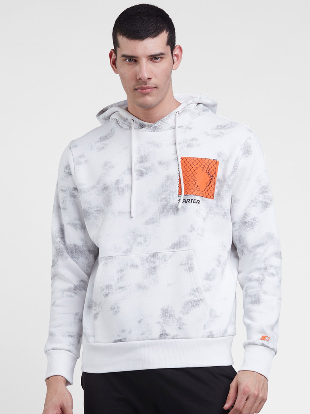 

STARTER Men White Cotton Printed Hooded Sweatshirt