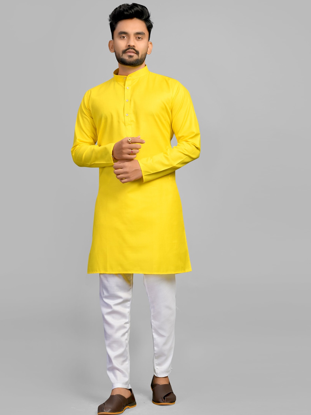 

Fashion FRICKS Men Cotton Kurta, Yellow