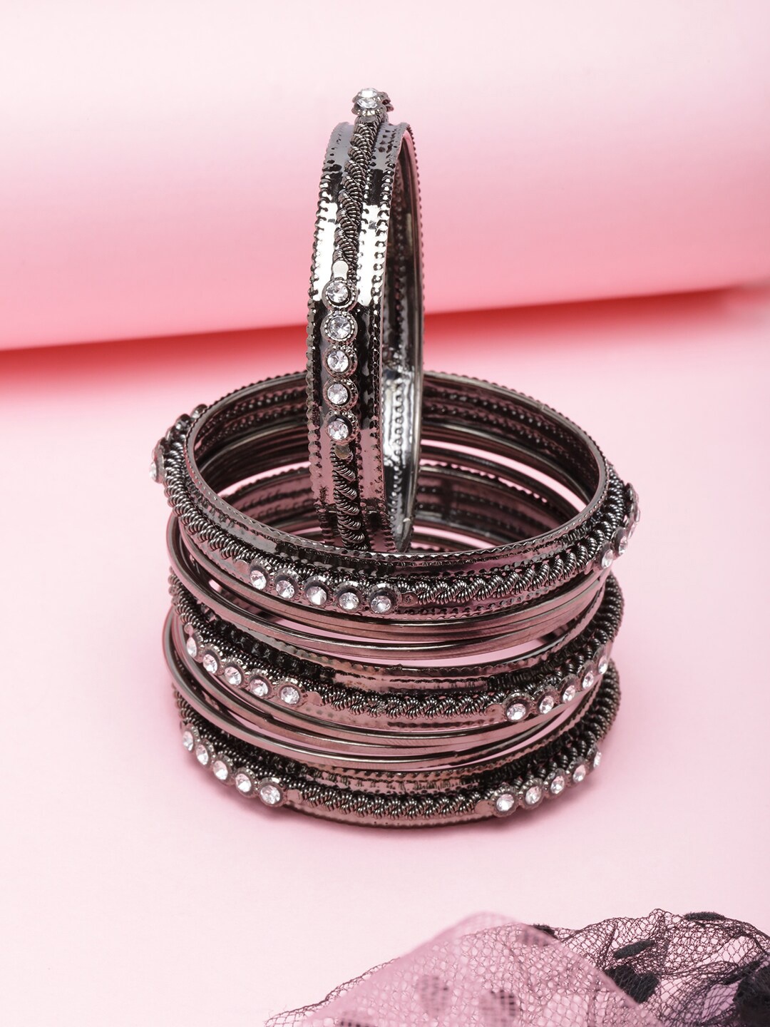 

DIVA WALK Brass Silver-Plated Bangles