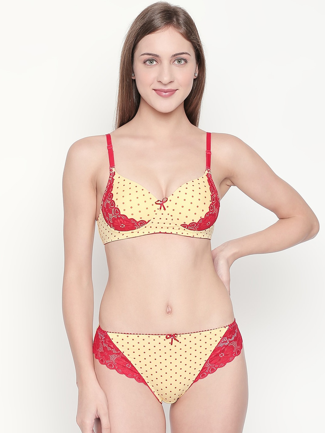 

Lady Love Printed Nylon Lightly Padded Lingerie Set, Yellow