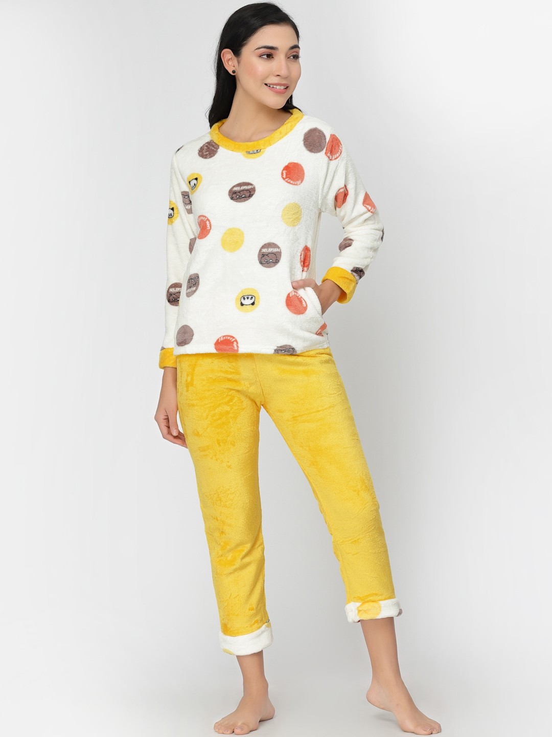 

KLOTTHE Women Cartoon Characters Printed Woolen Night suit, White