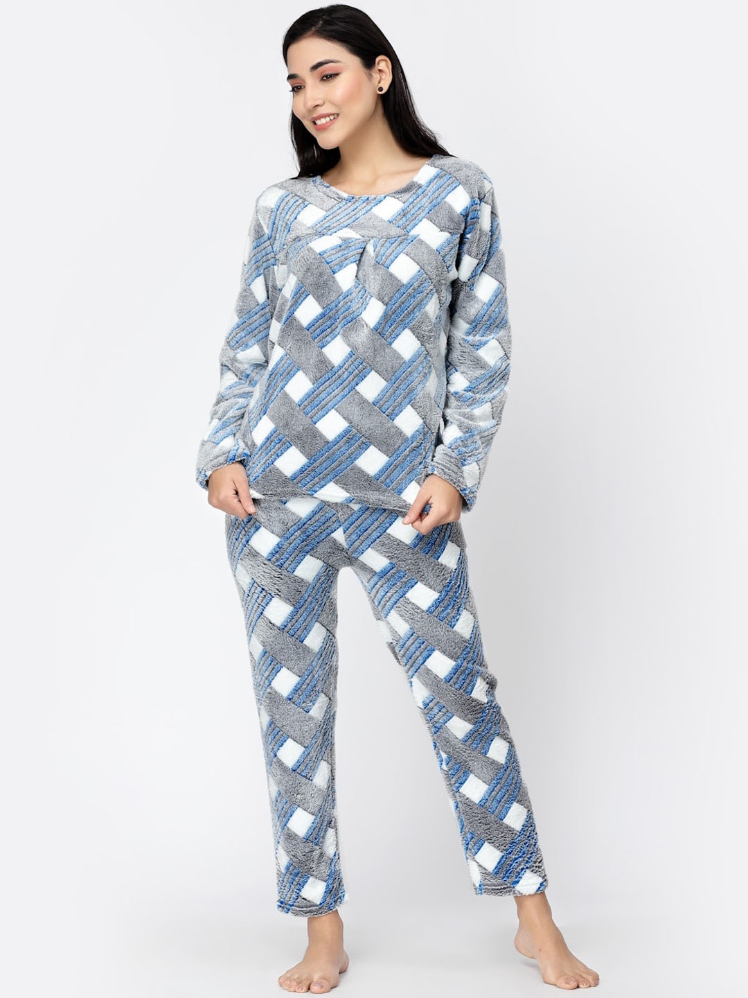 

KLOTTHE Geometric Printed Woolen Night suit, Grey