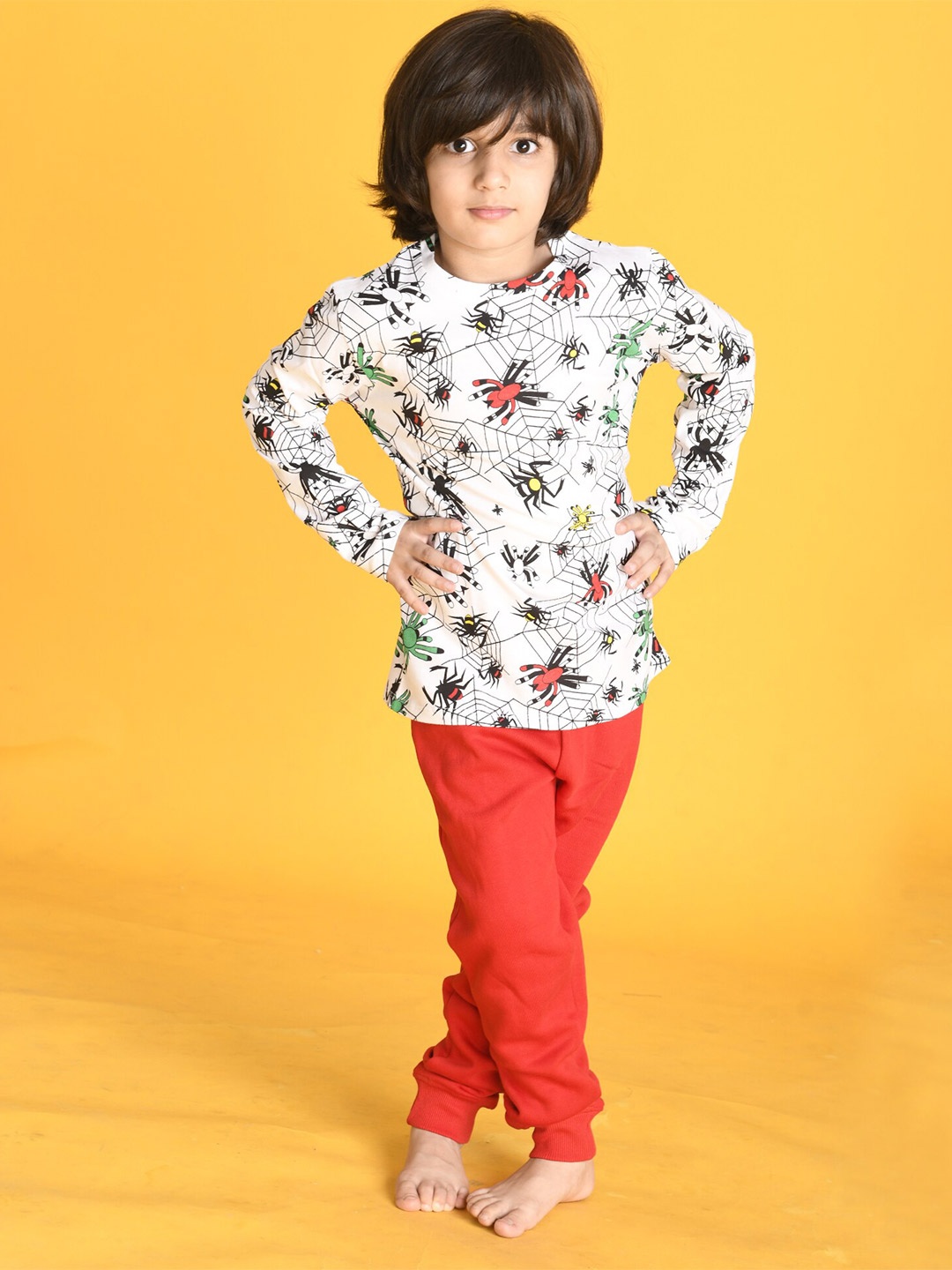 

Anthrilo Boys Printed T-shirt with Trousers, Off white