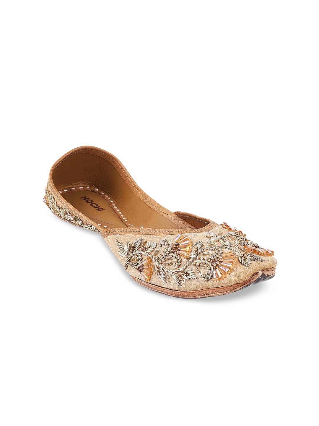 

Mochi Women Embellished Ethnic Mojaris, Gold