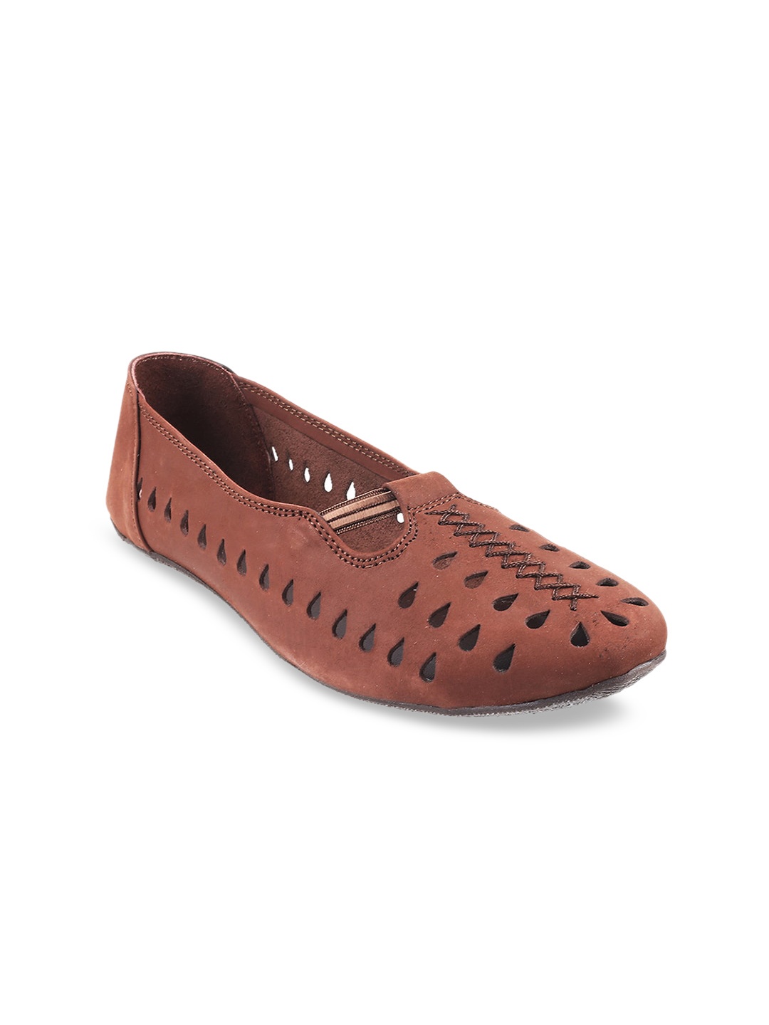 

Mochi Women Laser Cuts Ballerinas, Brown