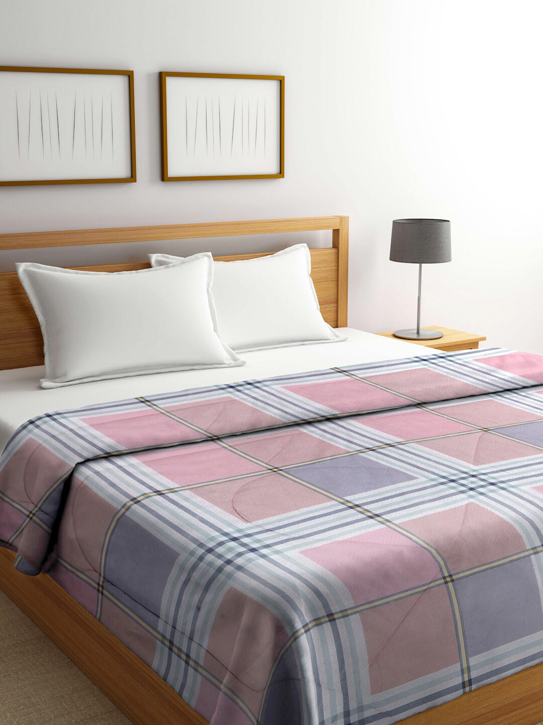 

Arrabi Grey & Blue Geometric Mild Winter 450 GSM Double Bed Comforter