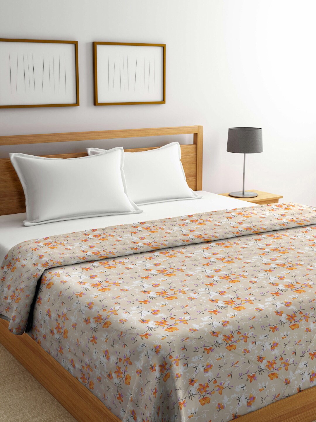 

Arrabi Beige & White Floral Mild Winter 450 GSM Double Bed Comforter