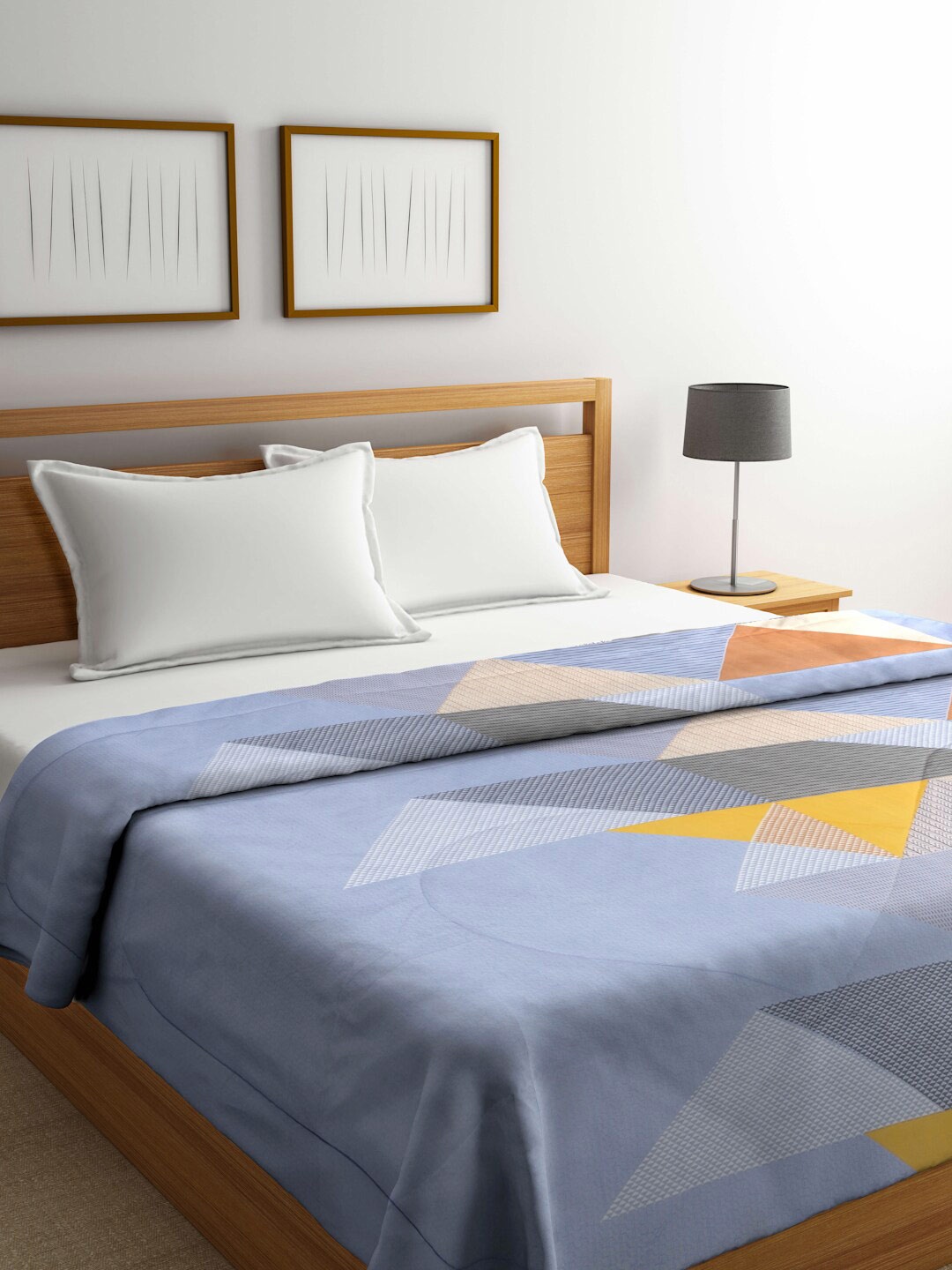 

Arrabi Blue & Mustard Geometric Mild Winter 450 GSM Double Bed Comforter