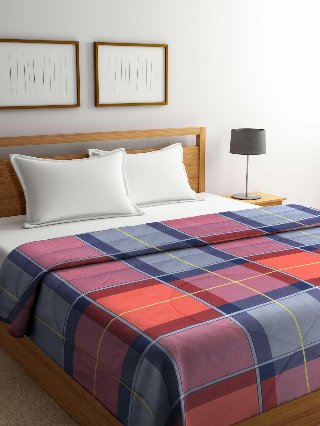 

Arrabi Blue & Purple Geometric Mild Winter 450 GSM Double Bed Comforter
