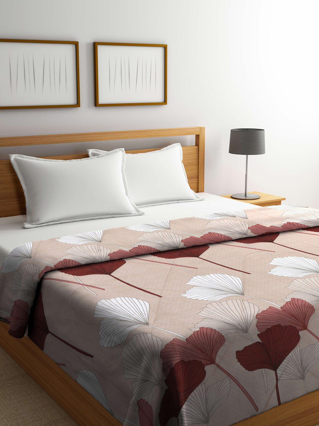 

Arrabi Beige & White Floral Mild Winter 450 GSM Double Bed Comforter