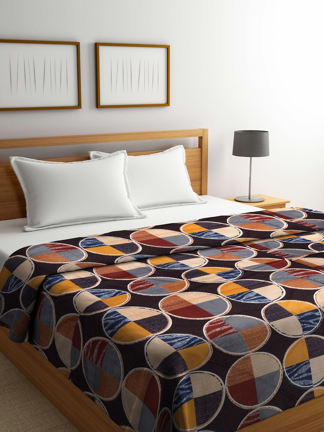 

Arrabi Brown & Blue Geometric Mild Winter 450 GSM Double Bed Comforter