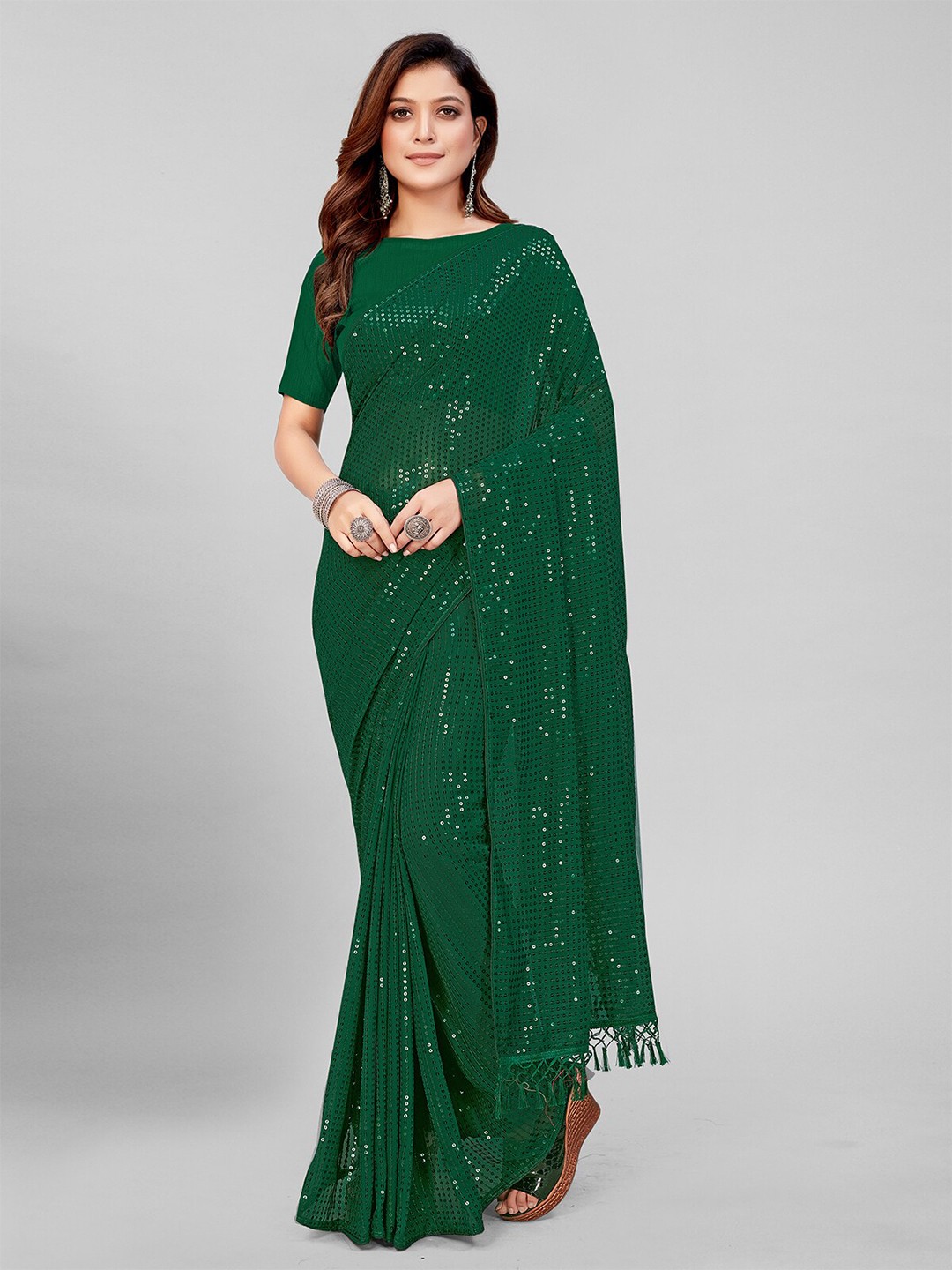 

Granthva Fab Embellished Sequinned Pure Georgette Saree, Green