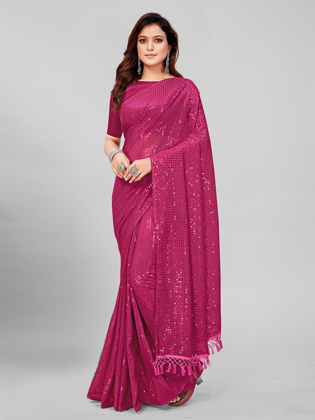 

Granthva Fab Embellished Sequinned Pure Georgette Saree, Pink