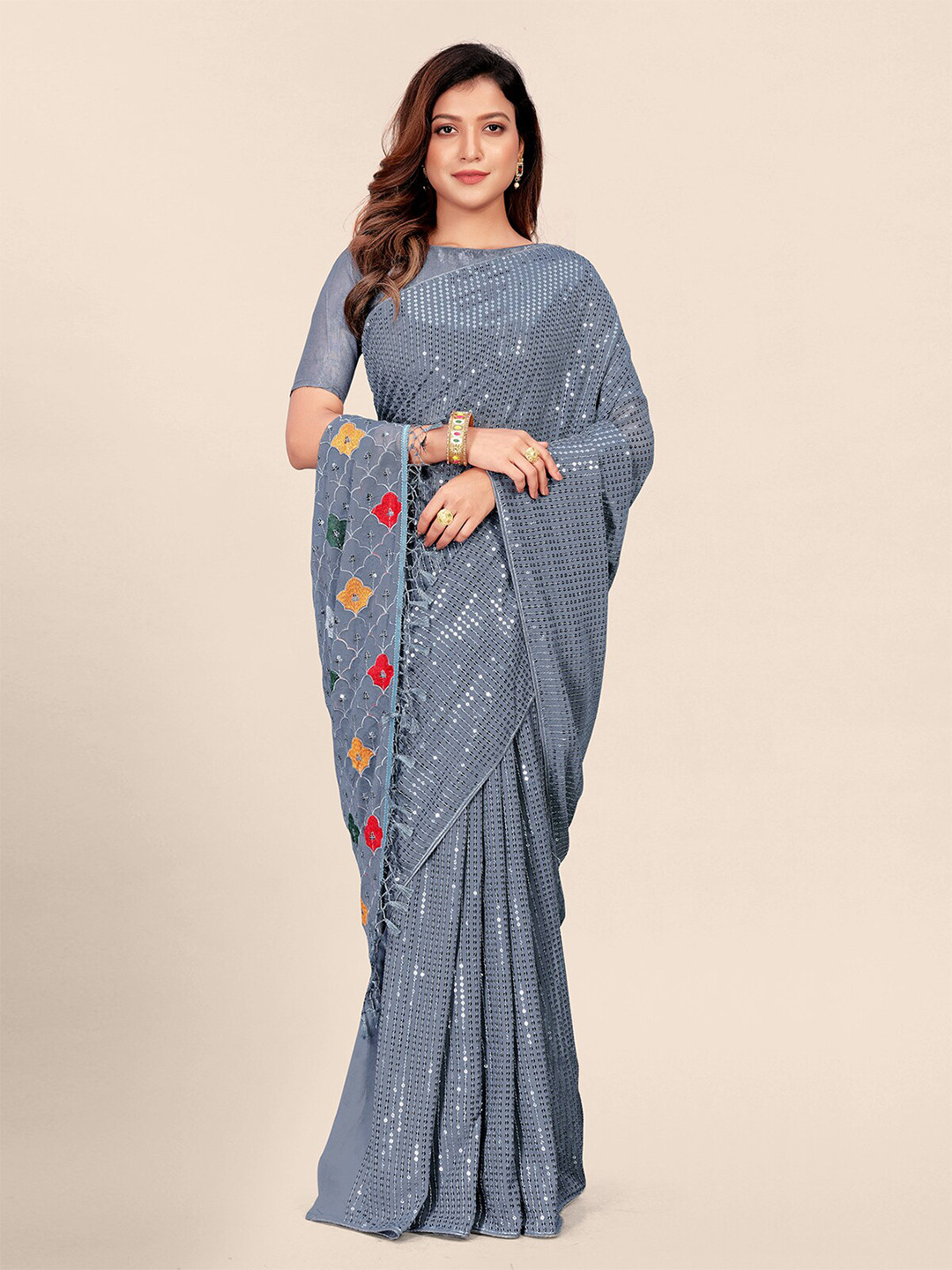 

Granthva Fab Embellished Sequinned Pure Georgette Saree, Grey