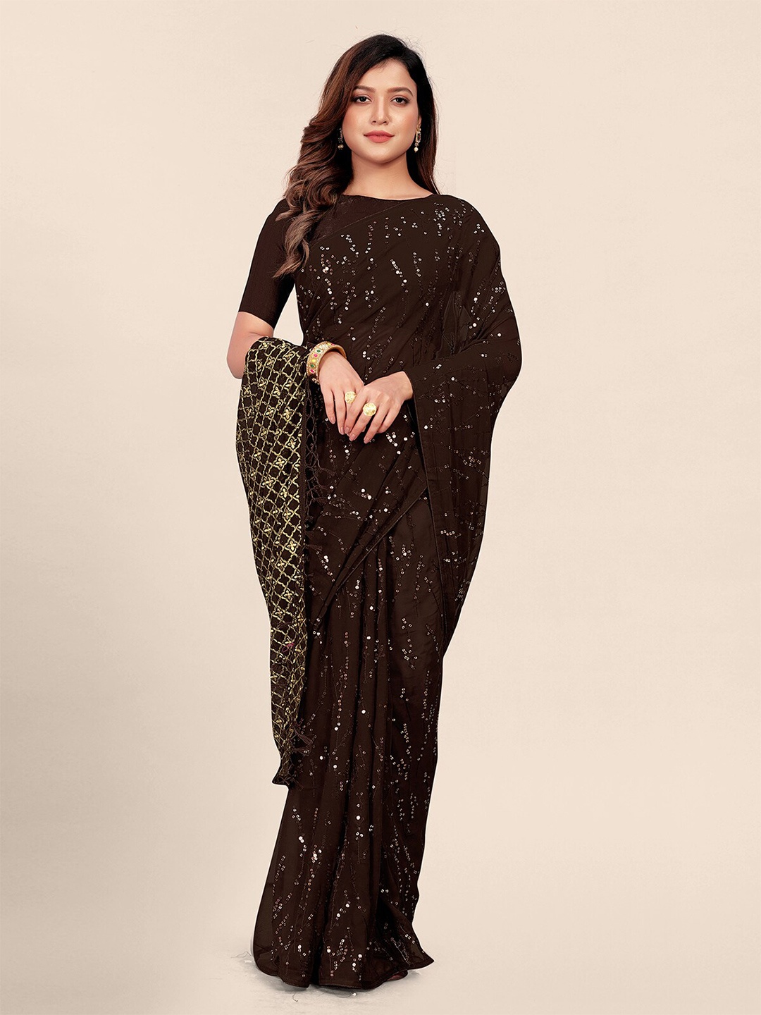 

Granthva Fab Embellished Sequinned Pure Georgette Saree, Coffee brown