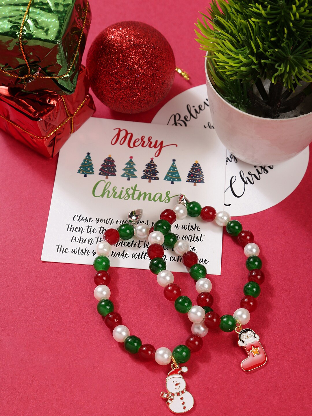 

EL REGALO Christmas Kids Set of 2 Elasticated Bracelet, Green
