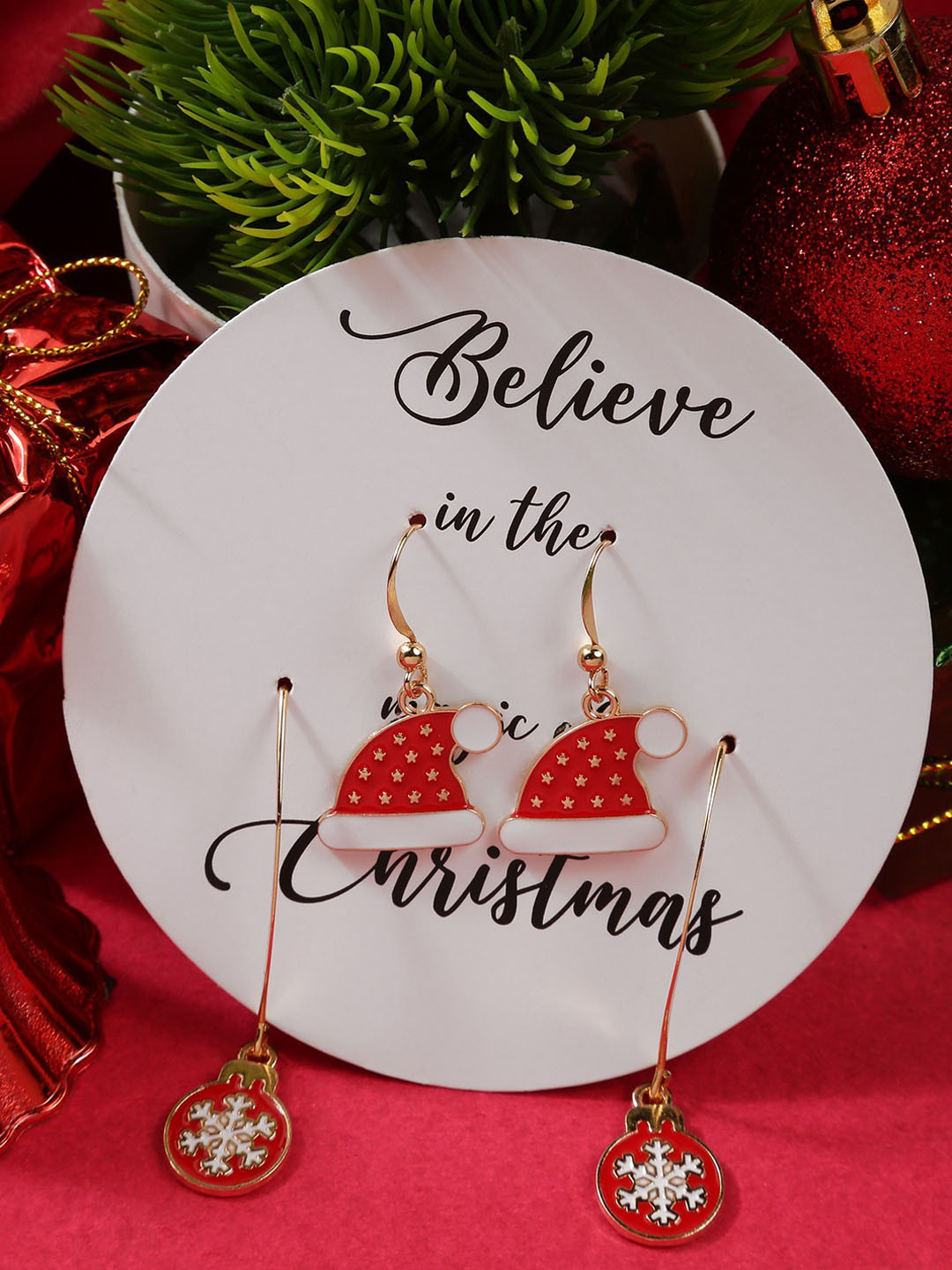 

EL REGALO Christmas Red Pack Of 2 Gold Plated Quirky Hoop Earrings