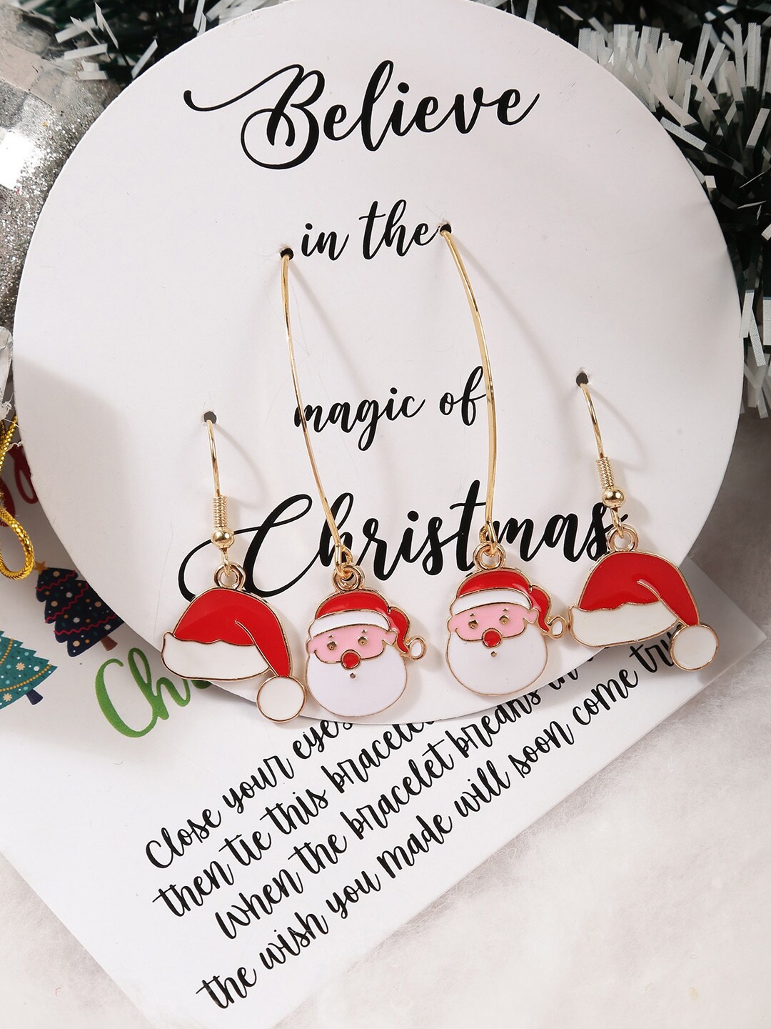 

EL REGALO Christmas Red Pack Of 2 Gold Plated Quirky Earrings