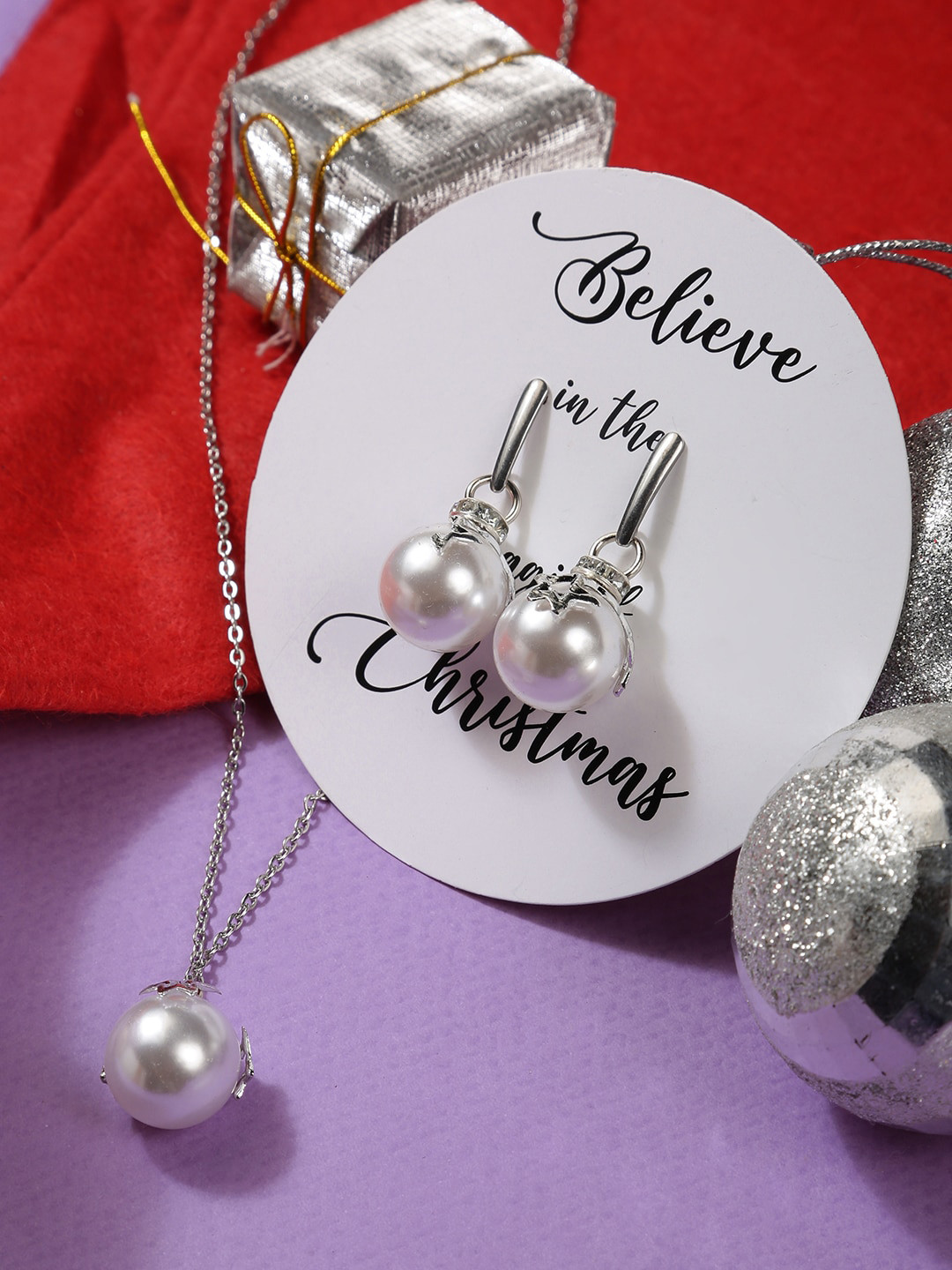 

EL REGALO Christmas Silverr-Plated Stone-Studded & Pearl Beaded Jewellery Set, Silver