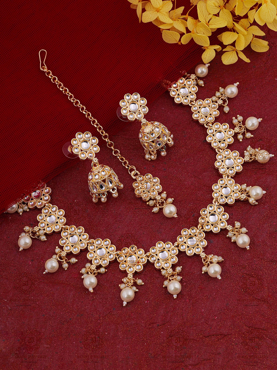 

Brado Jewellery Kundan-Studded & Pearl Beaded Jewellery Set, Gold