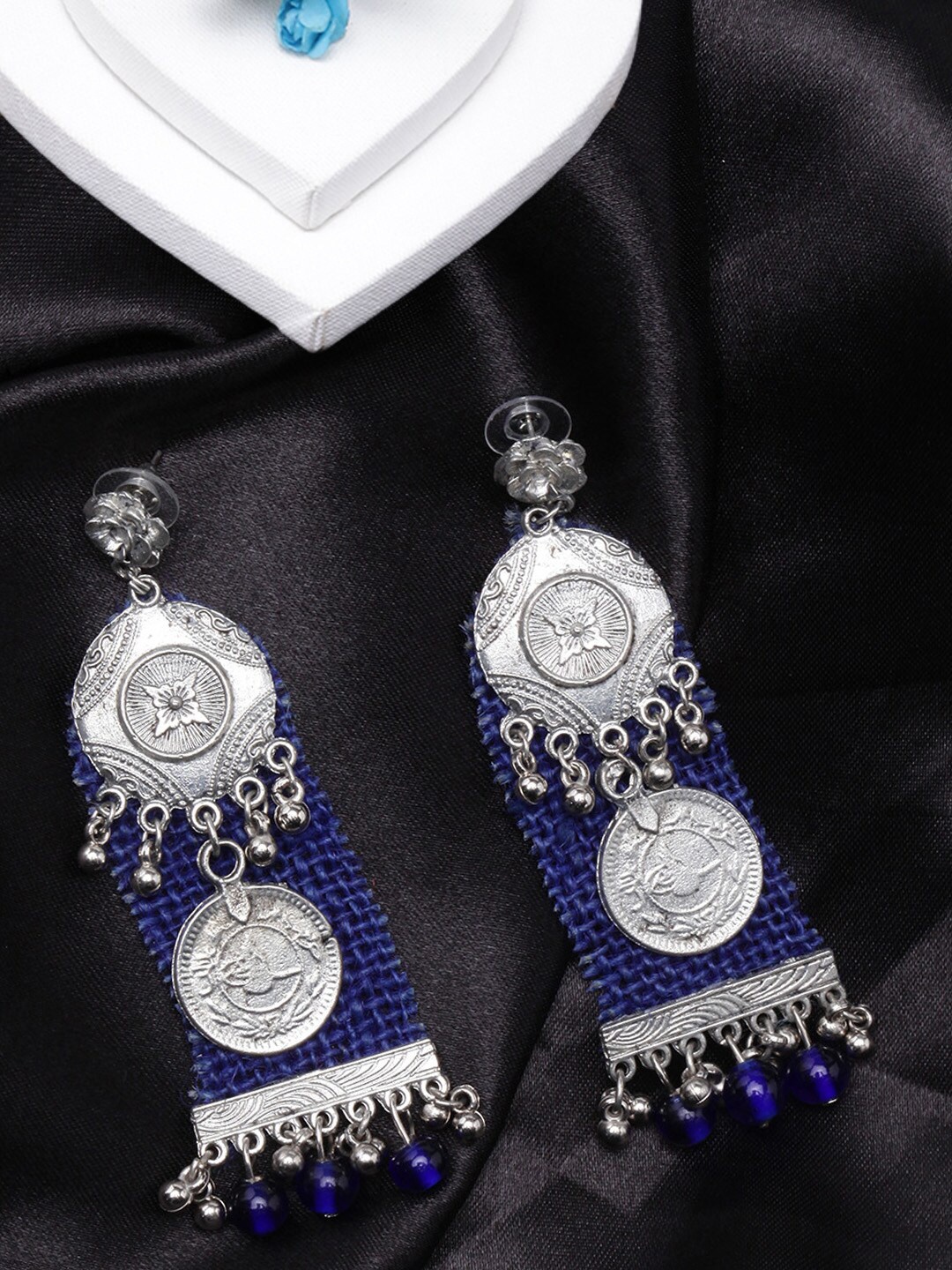 

DIVA WALK Silver Plated Contemporary Drop Earrings