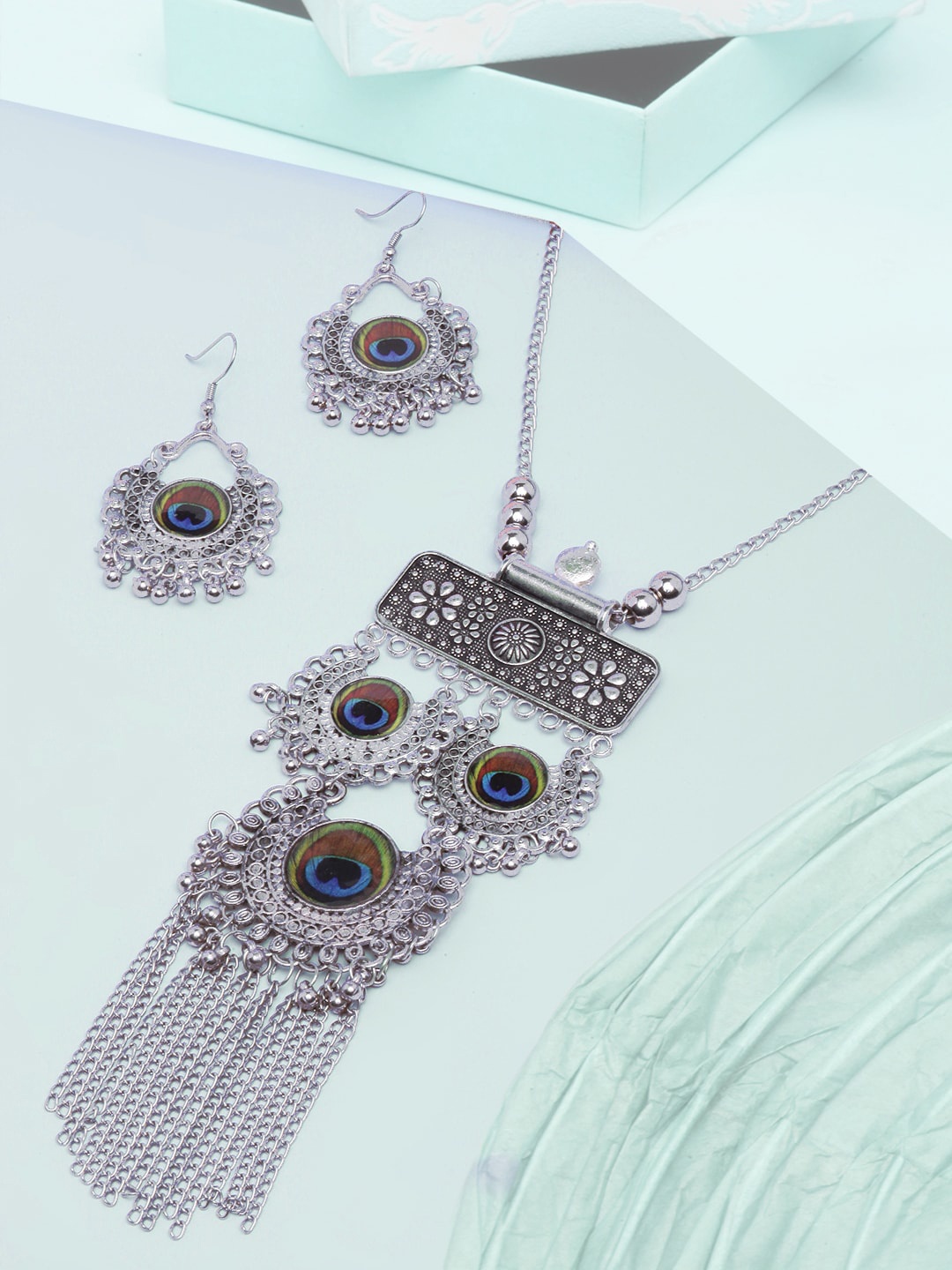

DIVA WALK Silver-Plated Beaded Jewellery Set