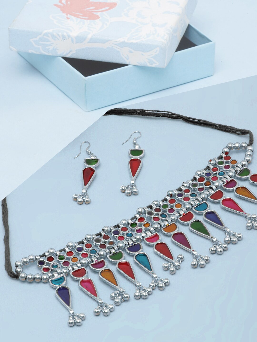 

Sangria Silver-Plated Stone-Studded Jewellery Set