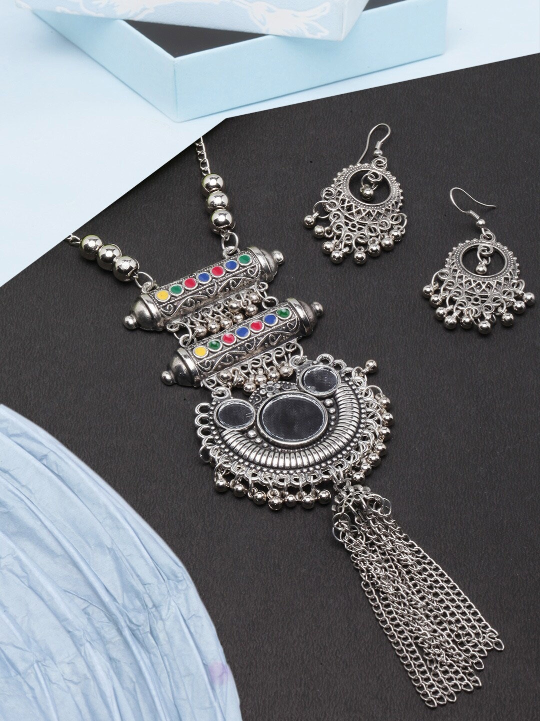

Sangria Silver-Plated Mirror Stone-Studded Jewellery Set