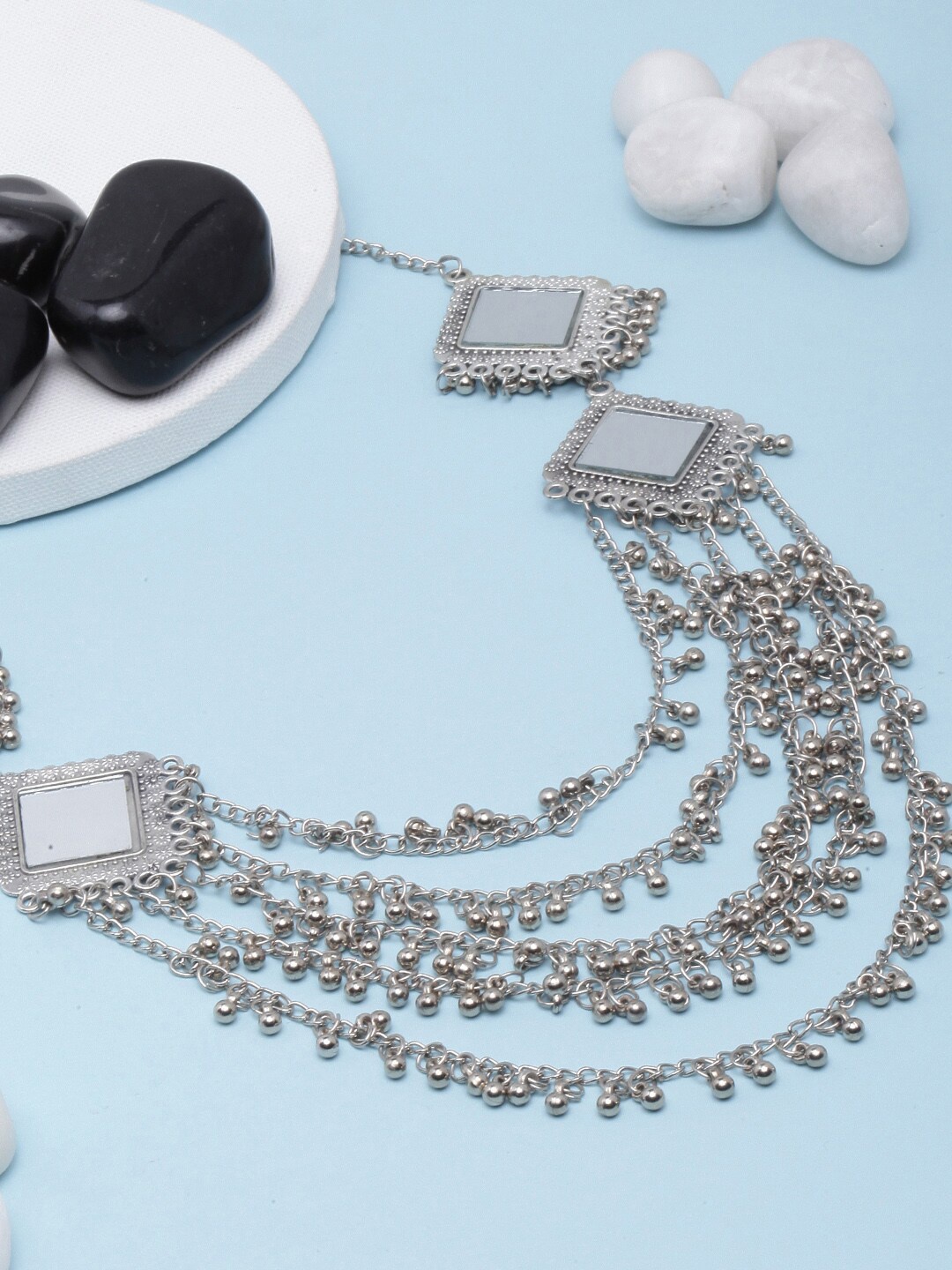 

Sangria Brass Silver-Plated Enamelled Necklace