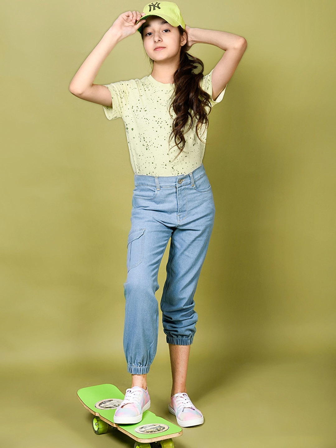 

LilPicks Girls Blue Jogger Jeans