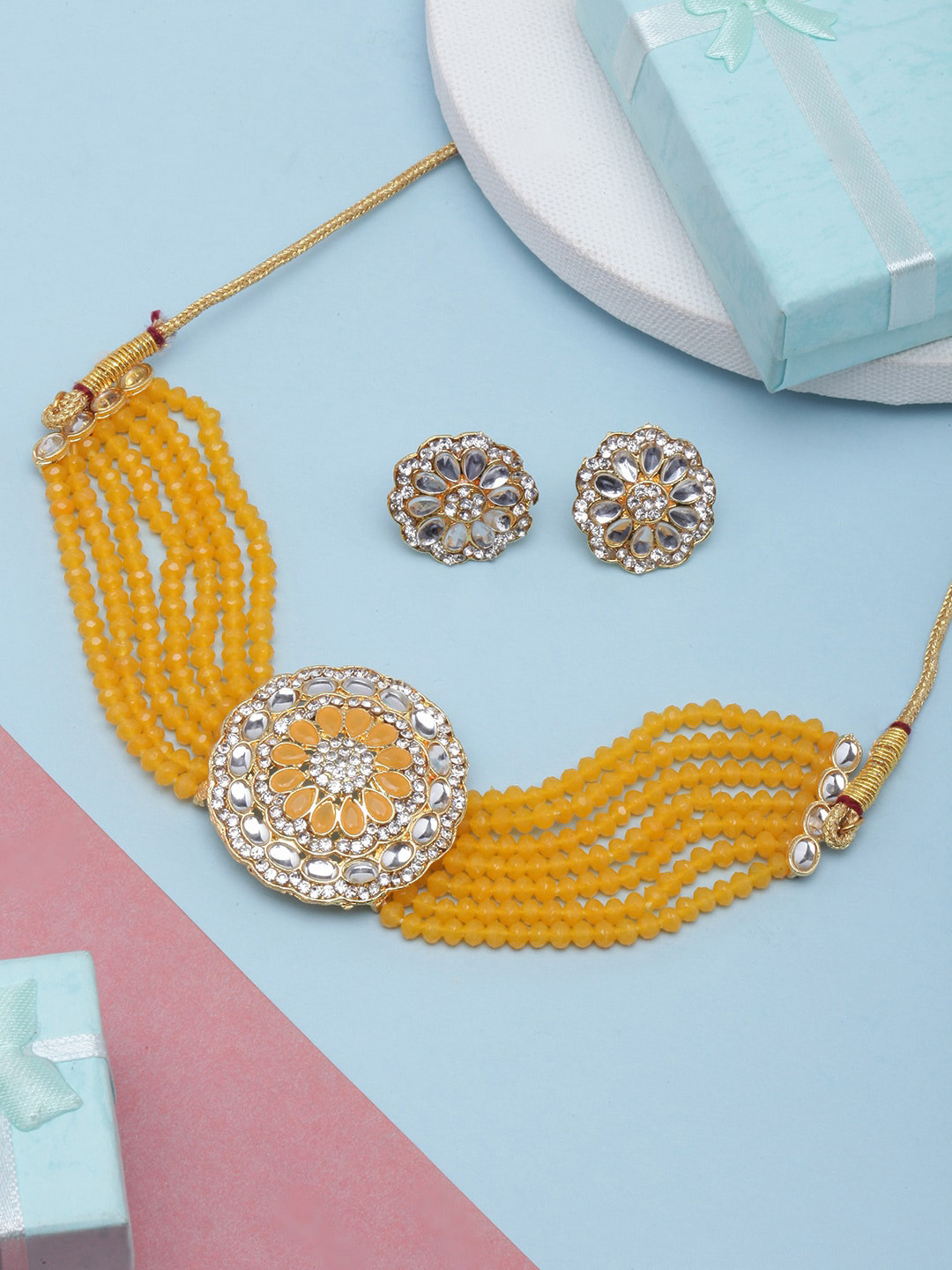 

DIVA WALK Gold-Plated Stone-Studded & Pearl Beaded Jewellery Set