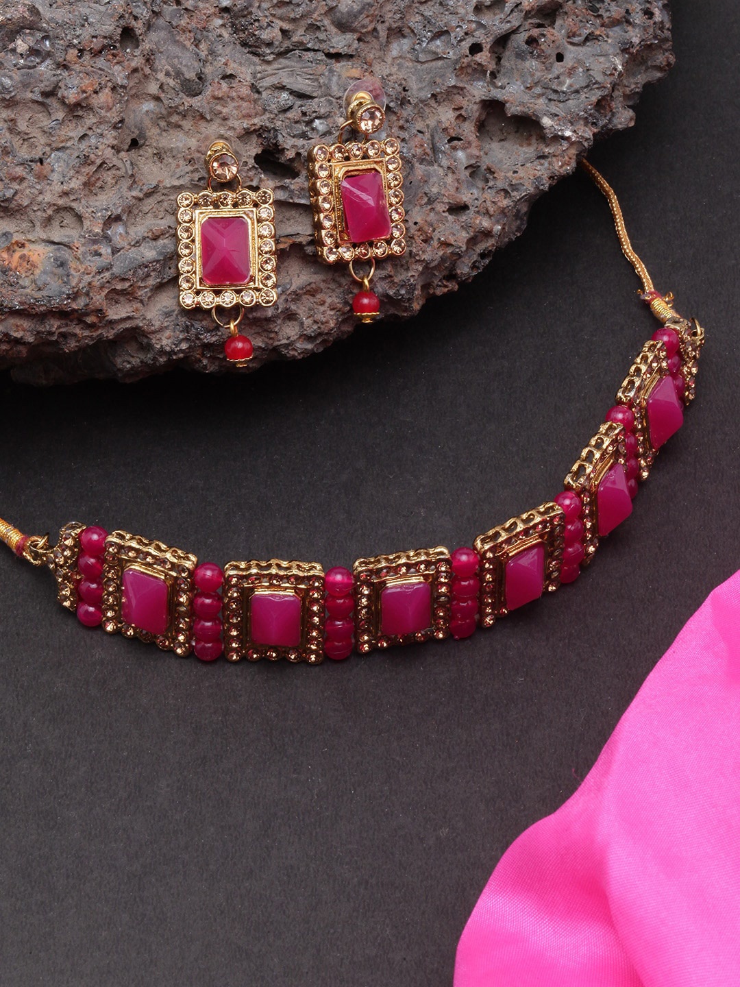 

DIVA WALK Gold-Plated Stone Studded & Beaded Jewellery Set