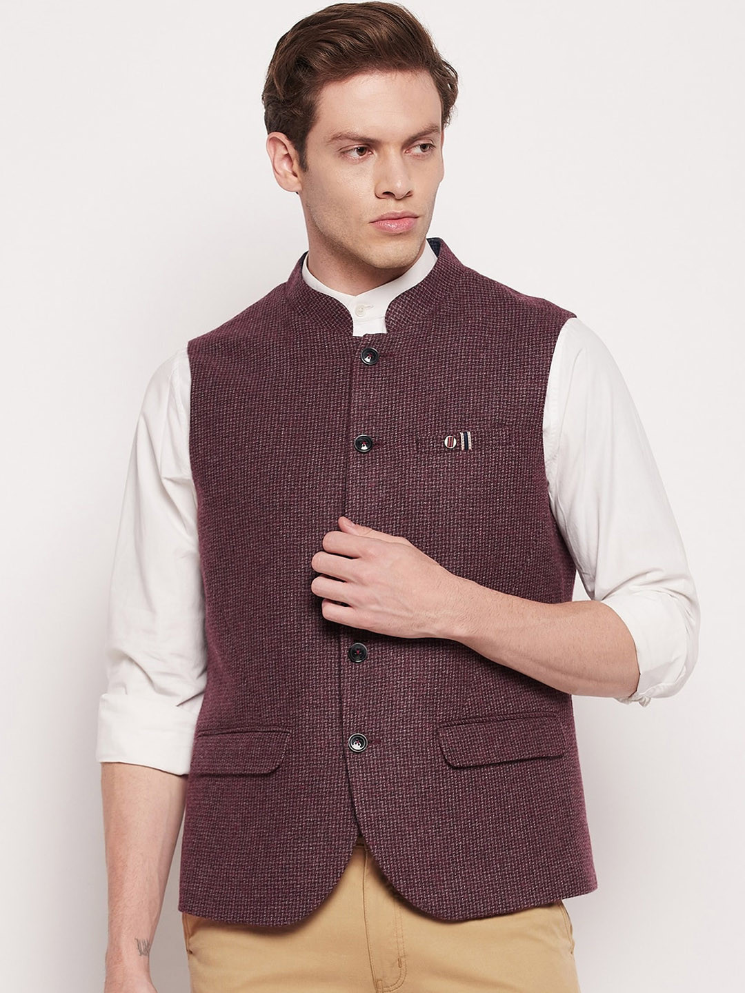 

Cantabil Men Woven Nehru Jacket, Maroon