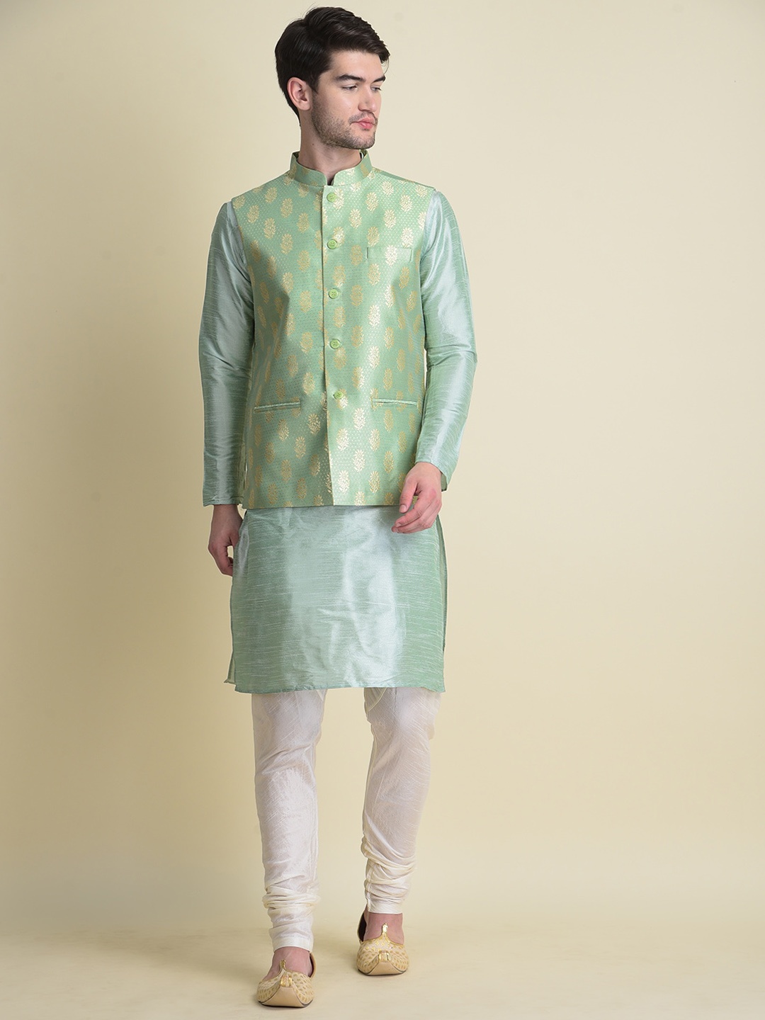 

NAMASKAR Men Dupion Silk Kurta With Churidar, Off white
