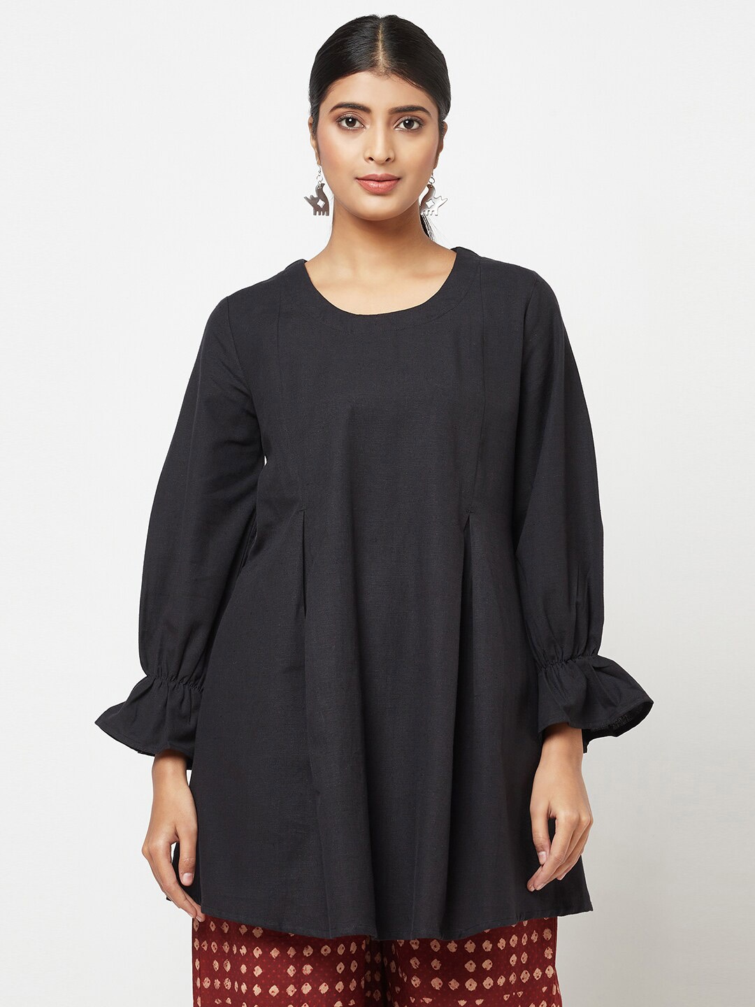

Fabindia Round Neck Tunic, Black