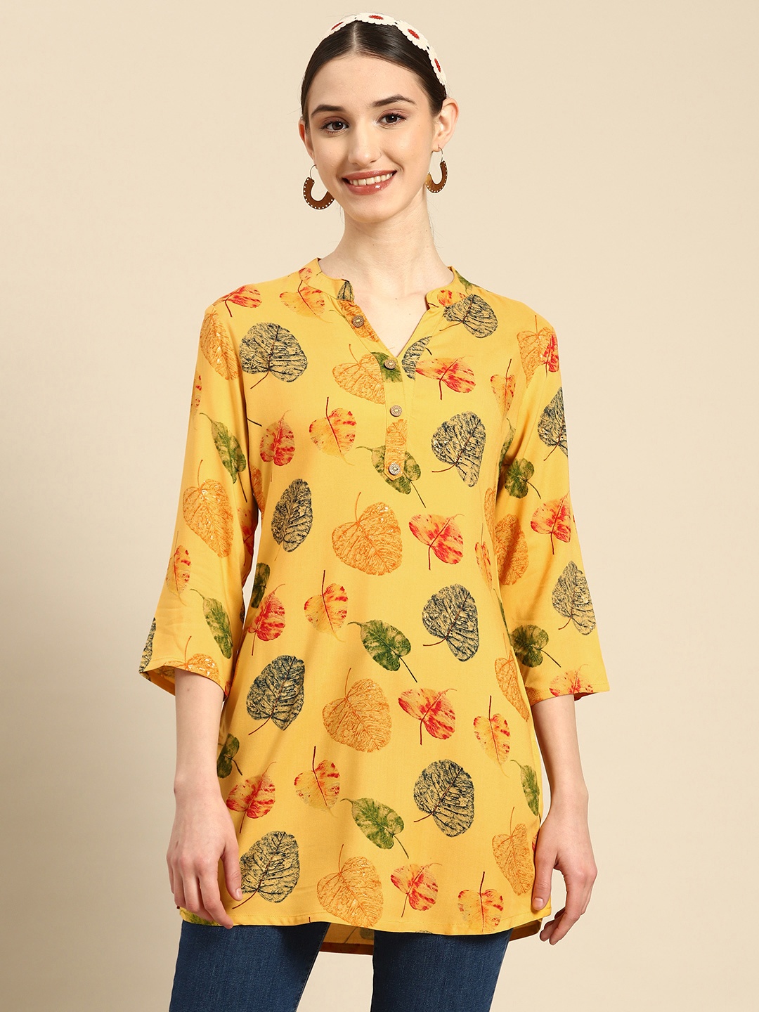 

Sangria Floral Printed Mandarin Collar Kurti, Yellow