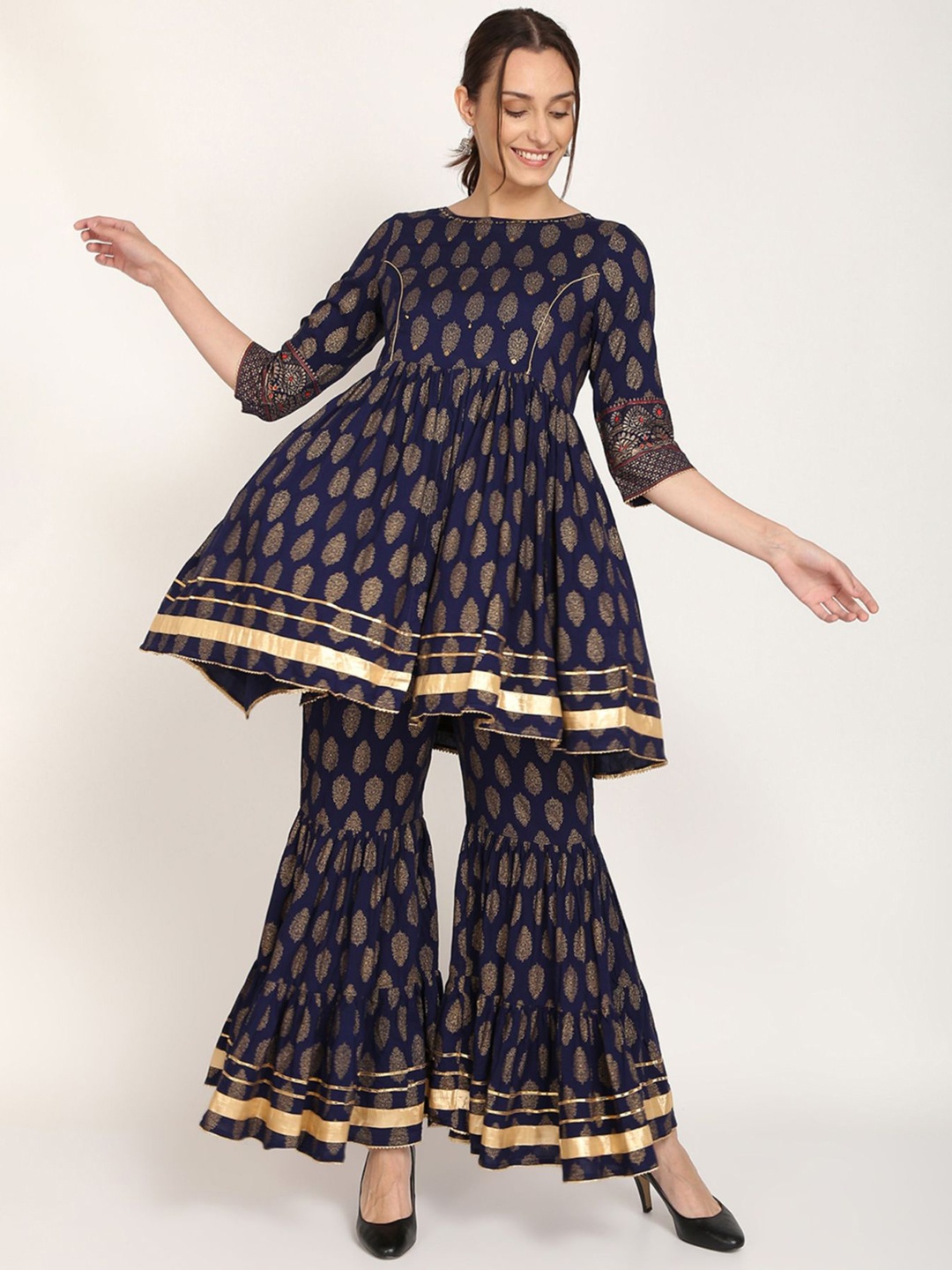 Shopping Queen Women Floral Printed Pleated Gotta Patti Kurta with Sharara, Blue