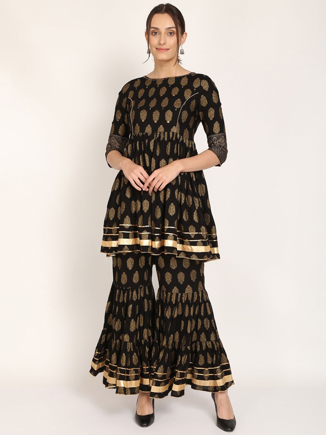 

Shopping Queen Women Ethnic Motifs Printed Gotta Patti Kurta with Sharara, Black