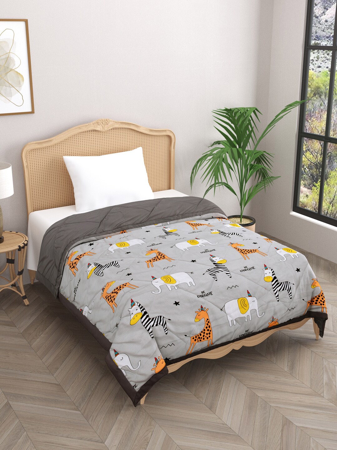 

Gulaab Jaipur Grey & White Cartoon Characters Mild Winter Cotton 500 GSM Single Bed Comforter